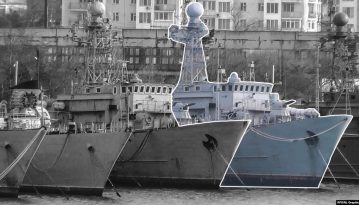Журналісти виявили у Севастополі захоплений РФ український корабель «Черкаси»