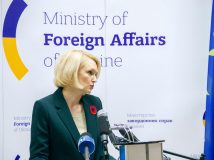МЗС закликає світ засудити атаку бойовиків на Донбасі