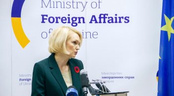 МЗС закликає світ засудити атаку бойовиків на Донбасі