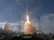 SpaceX успішно запустила на орбіту 60 супутників для роздачі інтернету