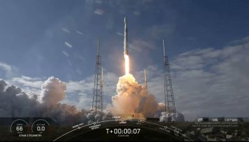SpaceX успішно запустила на орбіту 60 супутників для роздачі інтернету