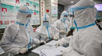 «Китайським» коронавірусом можуть заразитися дві третини людства – експерт ВООЗ
