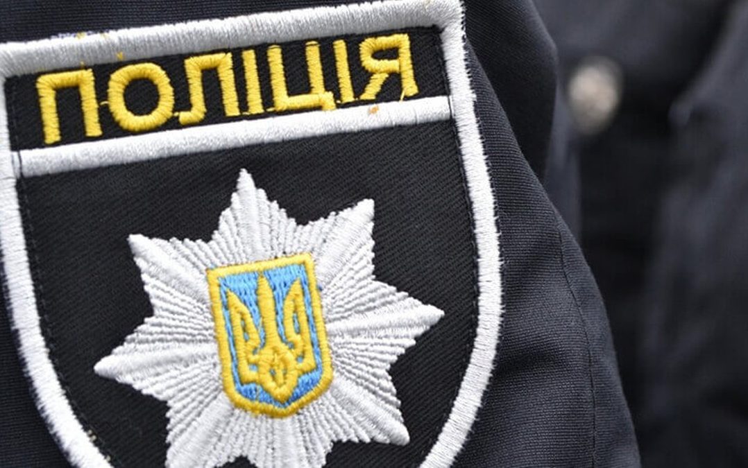 Біля Львова в опломбованій фурі знайшли громадян Афганістану