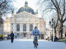 У Львові зафіксовано перший випадок захворювання коронавірусом