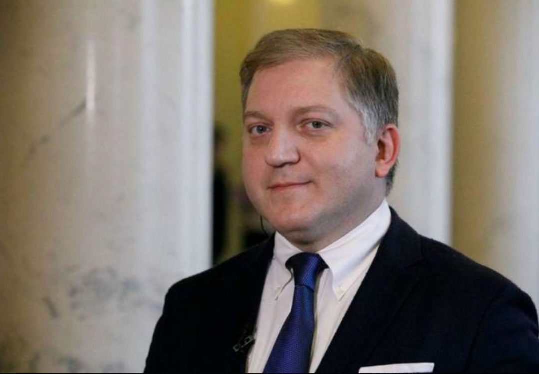 Депутата ОПЗЖ ізолювали після зустрічі у Франції з парламентарем, який заразився коронавірусом