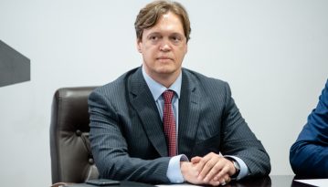 Україна відмовилася від великої приватизації на період кризи