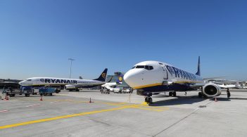 МЗС України закликає українців утриматися від поїздок до 11 країн