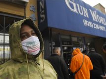 У США розпочалися клінічні випробування експериментальної вакцини від коронавірусу