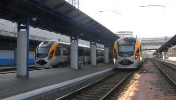 Українцям за тиждень повернули гроші за 400 тис. залізничних квитків