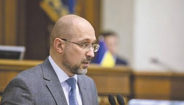 Україна не зможе виплатити 9 млрд доларів боргів без підтримки міжнародних фінансових організацій