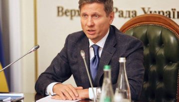 Як політики спекулюють на темі коронавірусу? 10 абсурдних публічних заяв