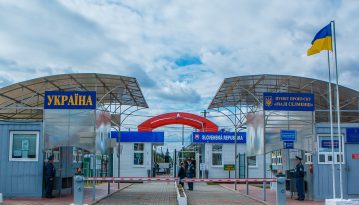 Україна закриє кордон для іноземців через 48 годин
