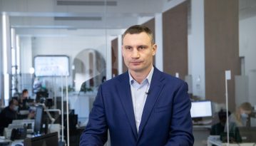 У Києві всіх хворих із пневмонією тестуватимуть на COVID-19