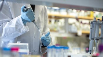 МОЗ України має три сценарії боротьби з коронавірусом
