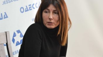 В Одесі не тестують хворих, що не були за кордоном, а лікарям забороняють розповідати про умови роботи, – волонтерка
