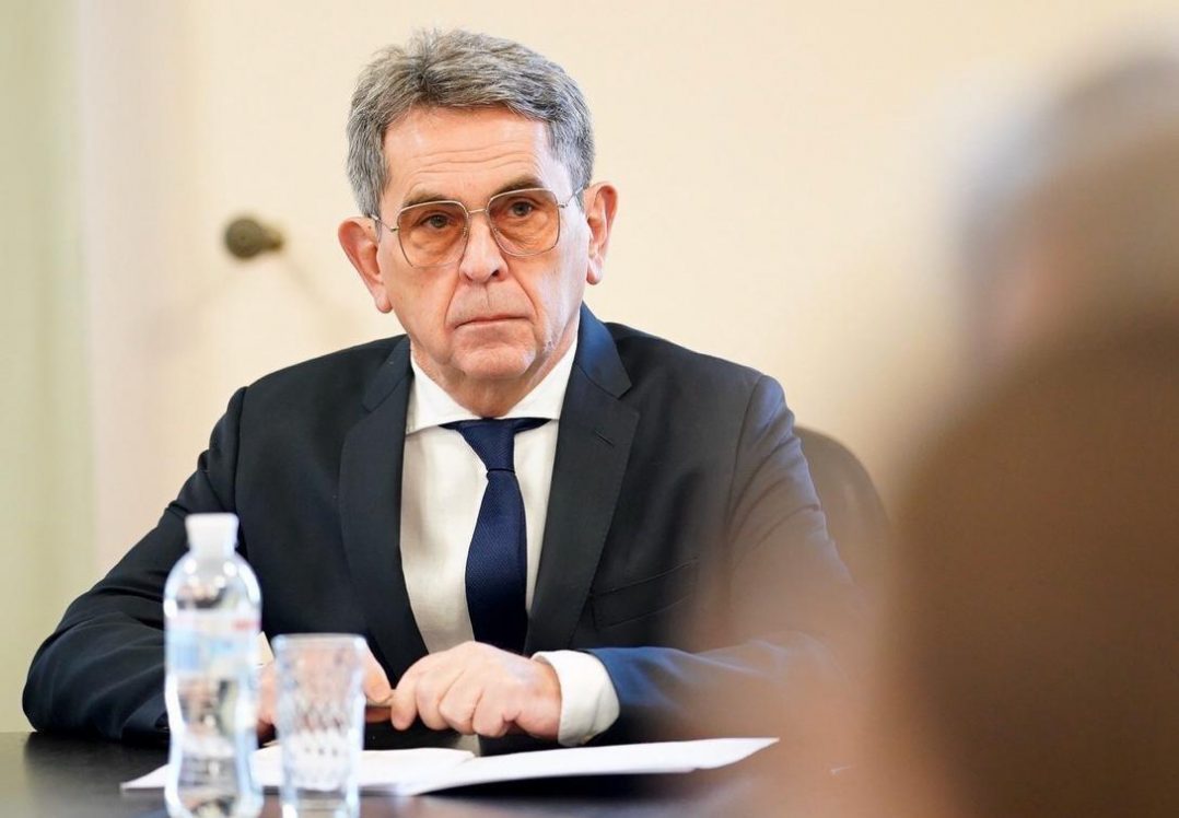 Рада відправила у відставку міністра охорони здоров'я Ємця