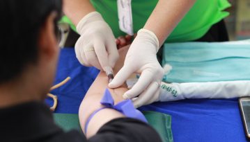 Українець, у якого діагностували коронавірус, почувається краще