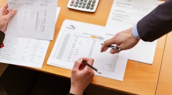 Інвестори вивели із країн, що розвиваються, понад 41 млрд доларів через коронавірус та паніку на ринках