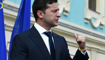 Зеленський: «Не раджу думати, що бажання миру послаблює нашу здатність дати відсіч»