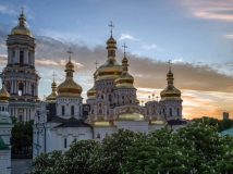 Петиція до Зеленського з вимогою вивести Києво-Печерську лавру з оренди УПЦ (МП) набрала необхідну кількість голосів
