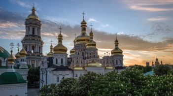 Петиція до Зеленського з вимогою вивести Києво-Печерську лавру з оренди УПЦ (МП) набрала необхідну кількість голосів