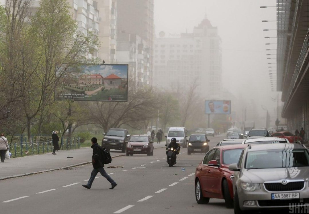 У Києві зараз фіксують найвищий рівень забрудення повітря у світі