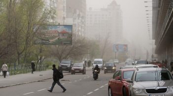 У Києві зараз фіксують найвищий рівень забрудення повітря у світі