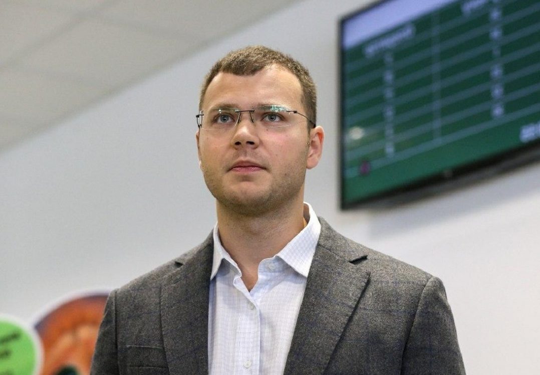 «Укрпошта» закупила 500 автомобілів: ними замінять поштові відділення у селах