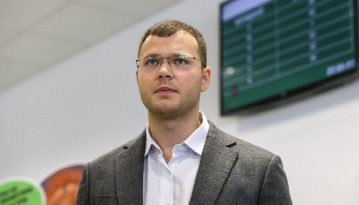 «Укрпошта» закупила 500 автомобілів: ними замінять поштові відділення у селах