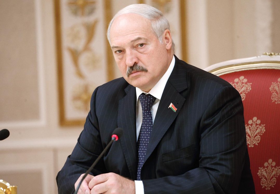 Лукашенко досі проти карантину в Білорусі: «Що будемо жерти?»