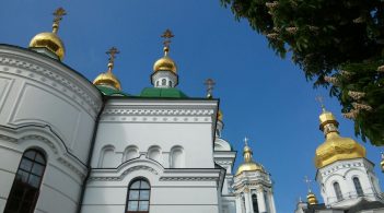 Києво-Печерську лавру закривають на карантин: там понад 90 інфікованих