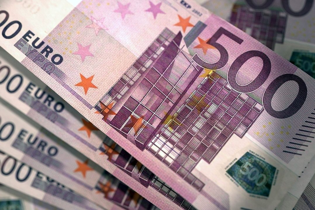 ЄС виділить Україні 1,2 млрд євро для протидії коронавірусу