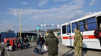 Пасажиропотік на кордоні України побив історичний мінімум