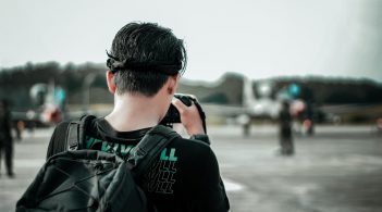 НСЖУ: в Україні з початку року сталося 15 нападів на журналістів