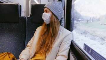 Пересування не більше двох осіб та обов'язкова наявність маски: Кабмін опублікував перелік нових заборон