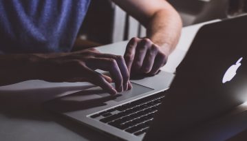Депутати дозволили обробку персональних даних хворих коронавірусом без їхньої згоди