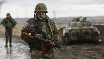 Двоє військових отримали поранення через обстріли бойовиків на Донбасі