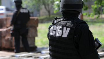 СБУ затримала агента спецслужб РФ, який намагався отримати таємну інформацію про українські військові розробки