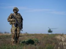 Бойовики поранили українського військового на Донбасі