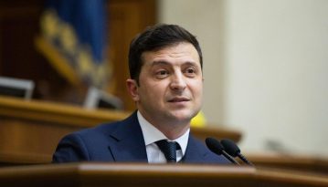 Кадровий голод: Зеленський пояснив, чому віддає посади знайомим і друзям