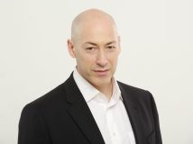 Гордон заявив, що інтервʼю з Поклонською та Гіркіним він записував «у співдружності» зі спецслужбами