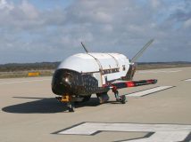 США запустять на орбіту секретний мінішатл X-37B