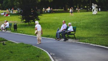 У МОЗ назвали дати та критерії наступних етапів пом'якшення карантину в Україні