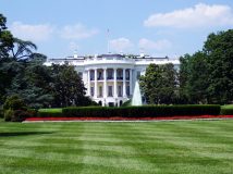 Суд у США зобов'язав Білий дім оприлюднити листи, пов'язані з тимчасовим зупиненням допомоги Україні