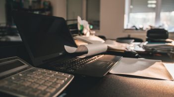 Шмигаль: майже 200 тис. українців із початку карантину втратили роботу