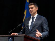 Глава Одеської ОДА Куций вибачився перед журналістами після скандального відео з «викликом Нацгвардії»