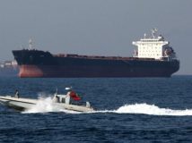Біля берегів Африки пірати викрали українського моряка