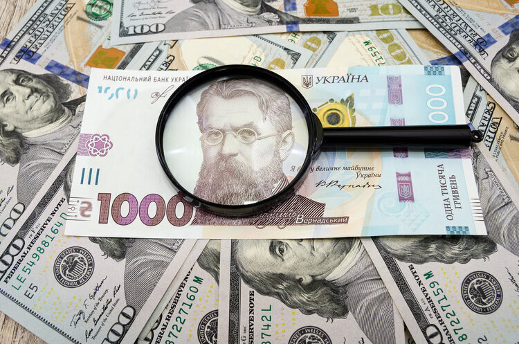ВВП України впав на 2,4% у вересні через кризу в транспорті