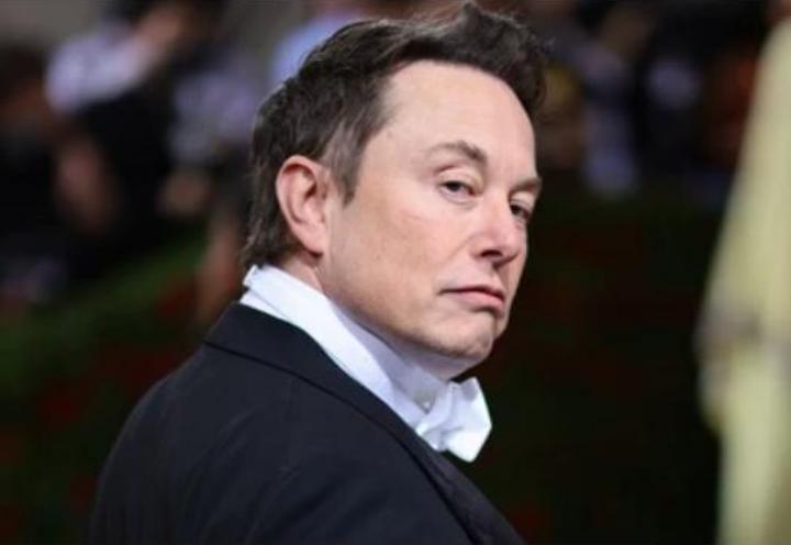 Маск звинуватив Україну в порушенні умов Starlink, але експерти заперечили