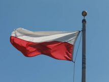 Київ і Варшава обговорюють розширення транзиту зерна через Польщу